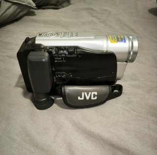 Videocámara JVC Compact VHS 700x Zoom