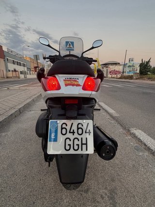 Yamaha Xmax 250cc Maxi Scooter