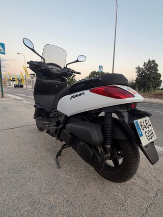 Yamaha Xmax 250cc Maxi Scooter