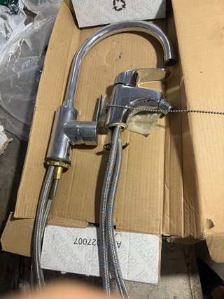 Lote piezas fontanería cobre y latón