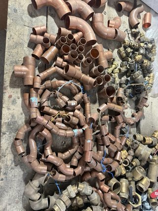 Lote piezas fontanería cobre y latón