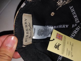 Cappello Burberry Check con logo TB