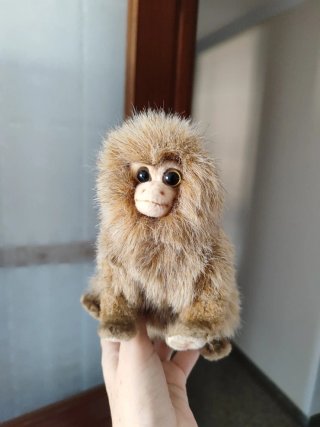 Monito de peluche suave