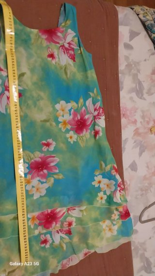 Vestido floral con volantes Talla 44-46