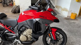Ducati Multistrada V4 S