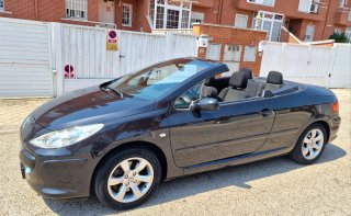Peugeot 307 cabrio  2006 2.0 hdi 136.6 velocidades