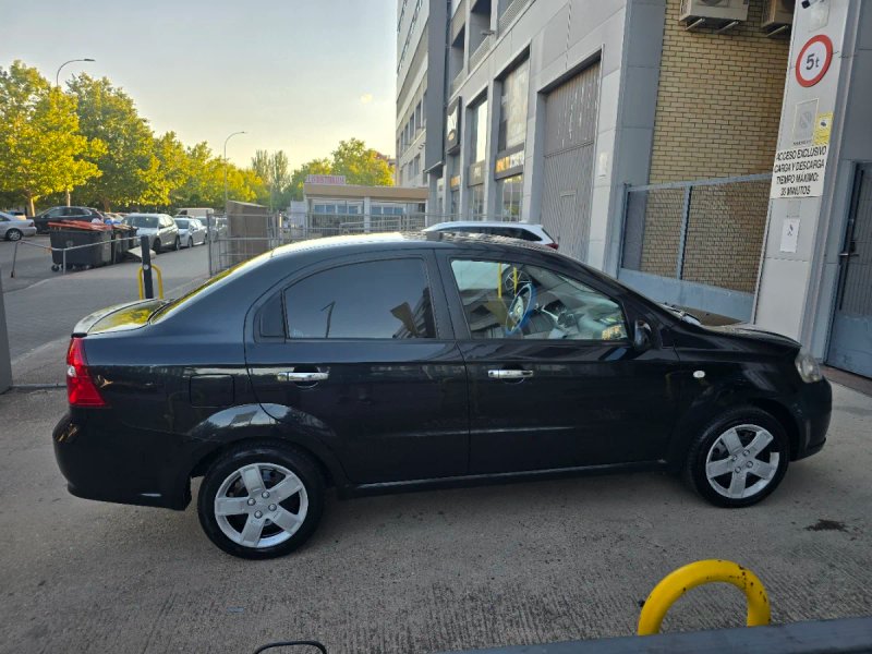 Chevrolet Aveo 2009 - foto 1