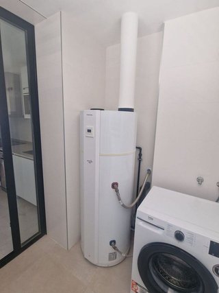Piso en alquiler en Los Álamos en Torremolinos