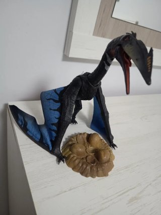 Figura Dinosaurio Quetzalcoatlus con huevos