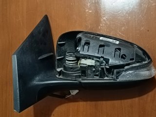 Espejo retrovisor. Toyota Auris 2014. Lado Izdo.