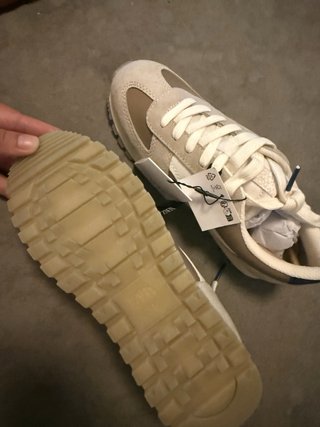 Zapatillas Zara Beige y Marrón Talla 35