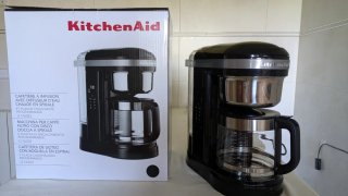 Cafetera KitchenAid 1.7L Negra