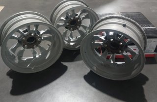 Llantas BMW R17 son 4 unidades a 50 euros cada una