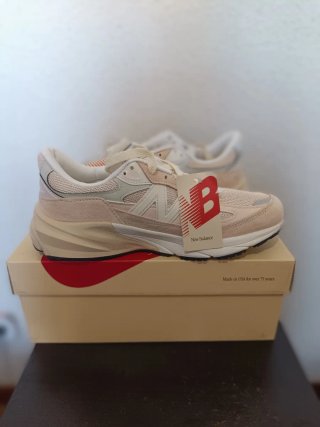 New Balance 990v6 Beige/Rosa