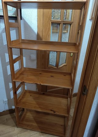 Estantería de pino macizo
