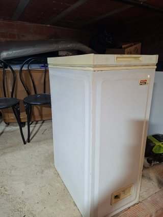 Congelador vertical NEW POL SF30