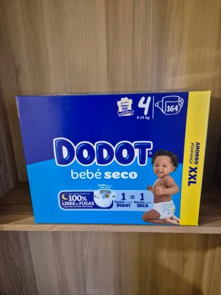 164 Dodot Bebé Seco Talla 4 (9-14 kg)