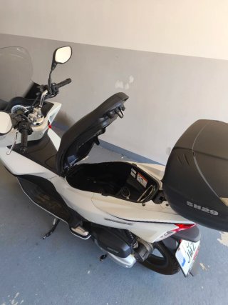 Honda PCX 125 2016 Blanca