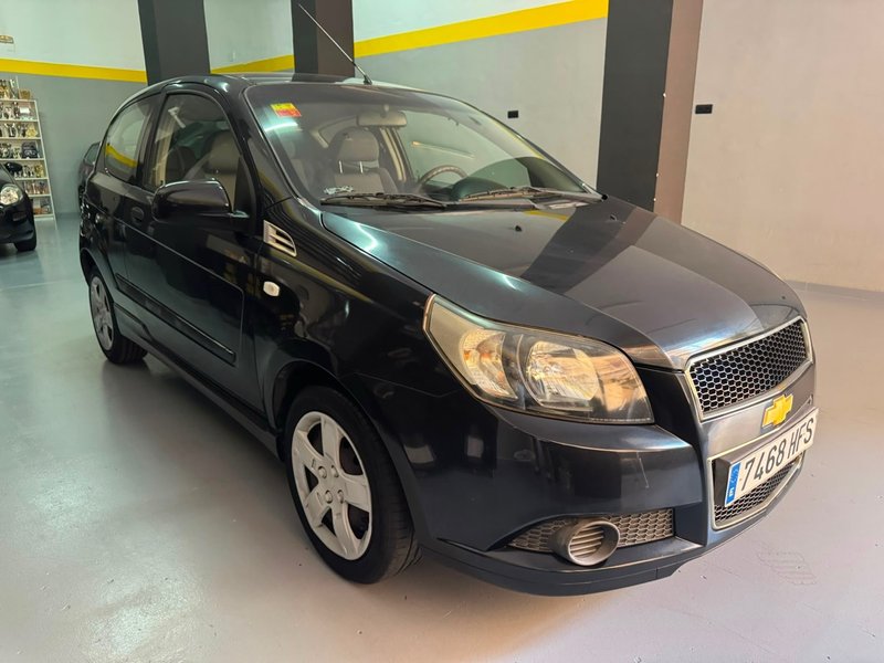 Chevrolet Aveo 2011 - foto 1