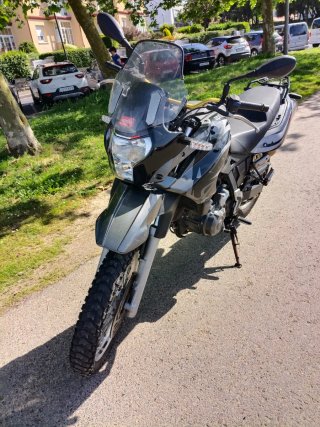 APRILIA PEGASO 650 año 2010 etiqueta C CARNET A2
