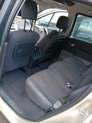 Renault escenic 2008