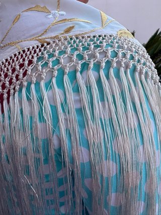 Mantoncillo de flamenca señora .