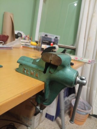 Tornillo de banco ELMA