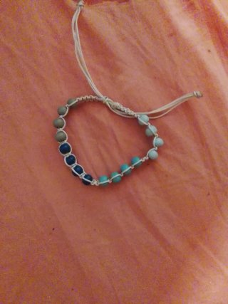 Pulsera de hilo