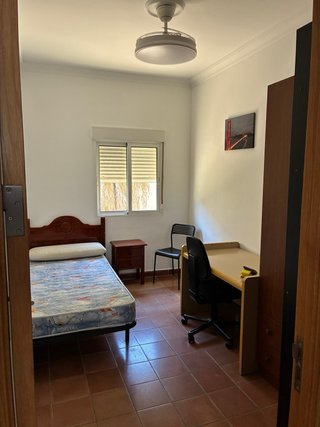 Piso alquiler Bami, estudiantes, cuatro dormitorio