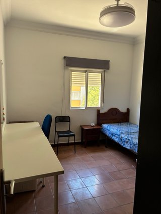 Piso alquiler Bami, estudiantes, cuatro dormitorio