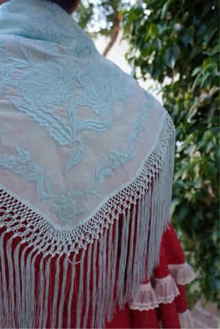Mantoncillo Flamenca bordado