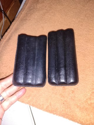 Estuche para puros de cuero negro