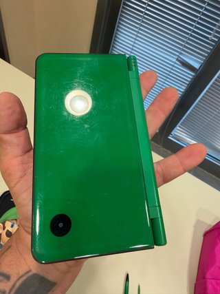 Nintendo DSi XL Verde Bundle Completo