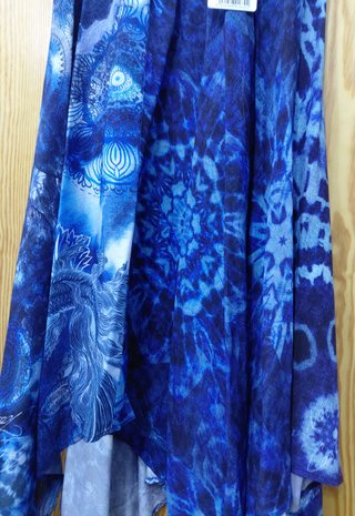 Falda Desigual Talla L Azul Estampada