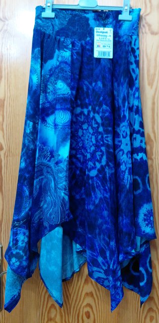 Falda Desigual Talla L Azul Estampada