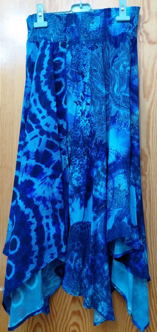 Falda Desigual Talla L Azul Estampada
