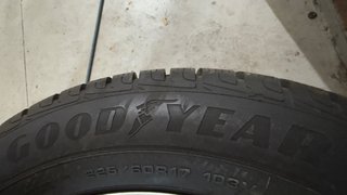Neumáticos Goodyear 225/60/18 103V