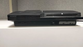 Consola Sony PS3 Slim Negra