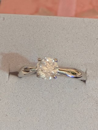 Anillo Oro 18k Diamante 1.03 Ct IGL-La