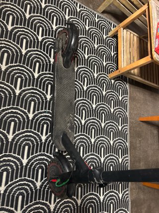 Patinete Eléctrico Negro