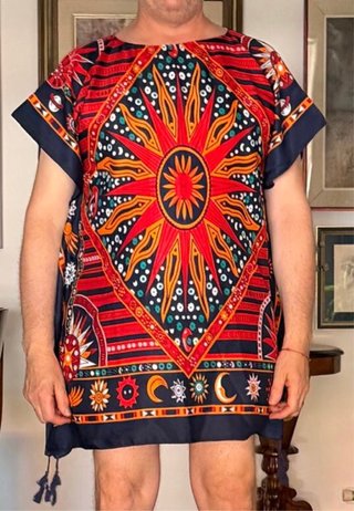 Precioso poncho o caftán de playa diseño etnico