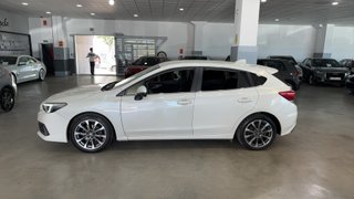 Subaru IMPREZA 1.6iS CVT Lineartronic Executive AWD (2022)