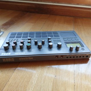 Korg Electribe 2 Sintetizador Gray