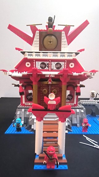 Fortaleza Ninja PlayTive 911 Piezas Compatib. LEGO