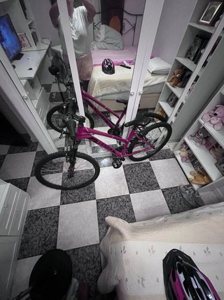 Bicicleta Morada Nueva