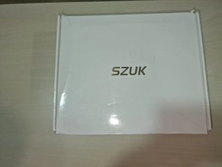 Mini aspiradora SZUK con accesorios