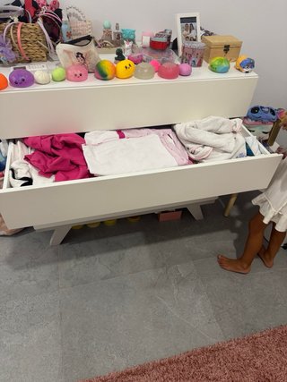 Cómoda infantil blanca