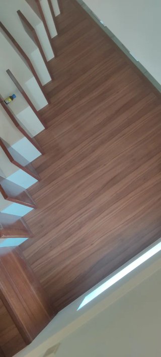 Escalera de madera