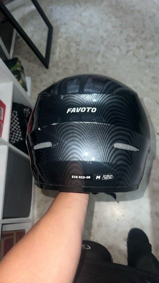 Casco Favoto Negro