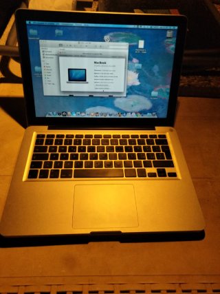 MacBook 5,1 Intel Core 2 Duo 2 GHz